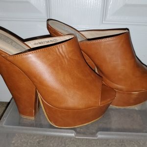 Bella mare heels